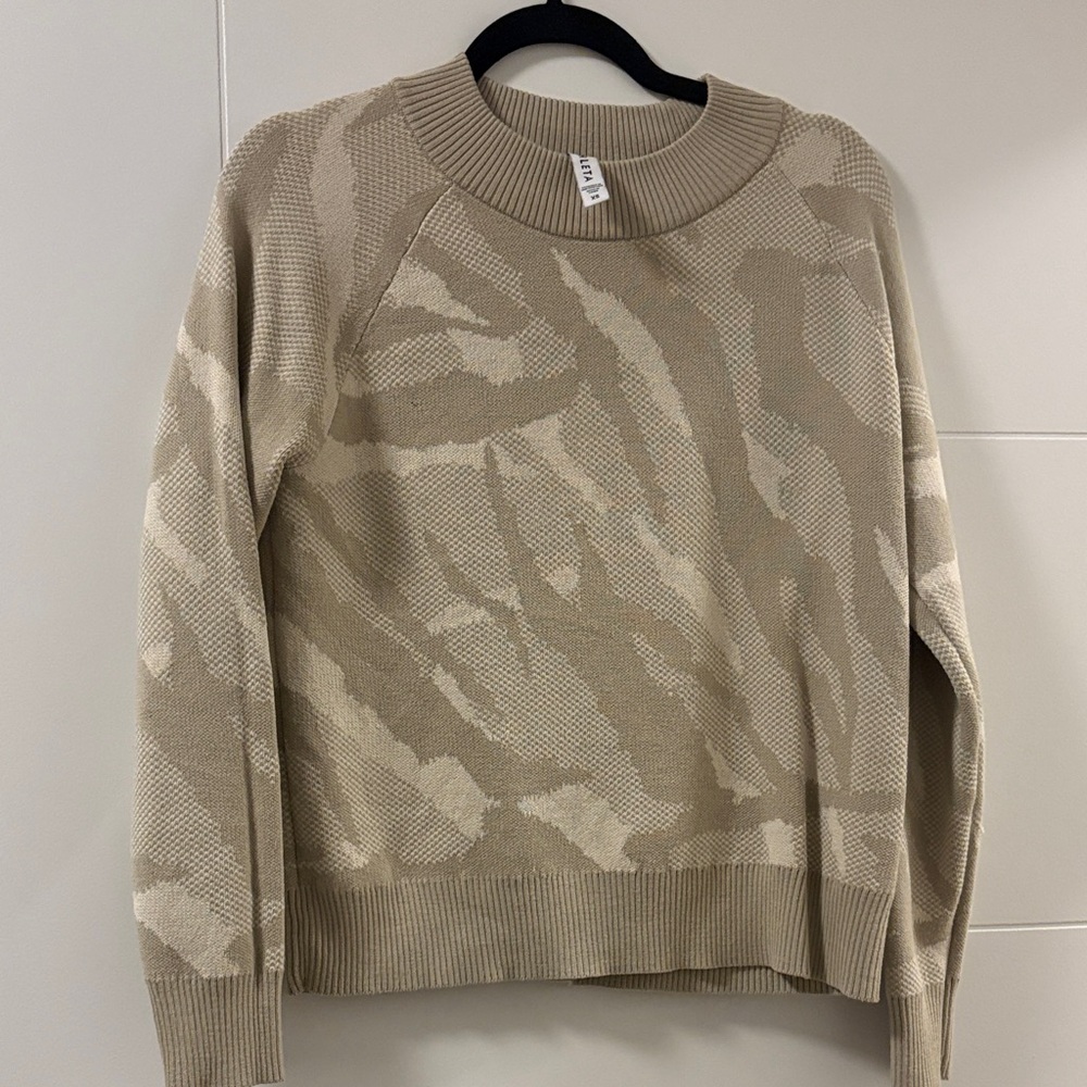 Athleta Tan and Cream Crewneck Sweater